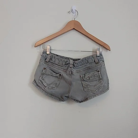 Mini Shorts - Picture 3 of 12